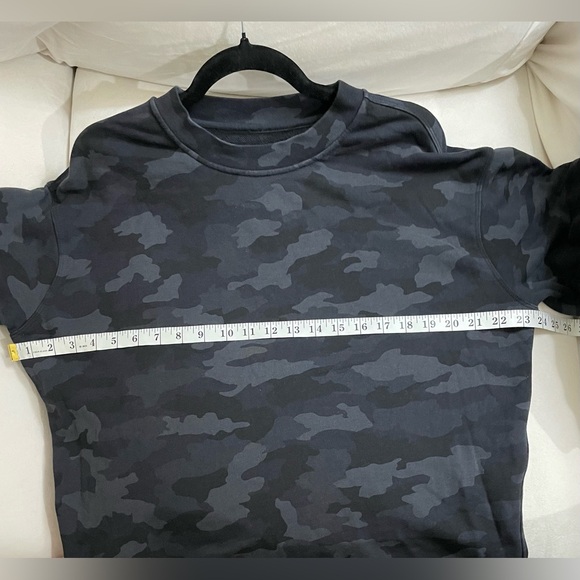Lululemon Perfectly Oversized Crewneck Sweatshirt Camo print black gray - Picture 7 of 9